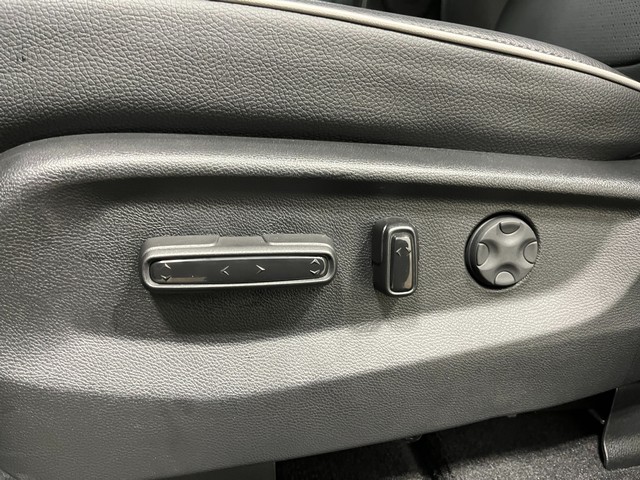 Honda Odyssey Vehicle Full-screen Gallery Image 15