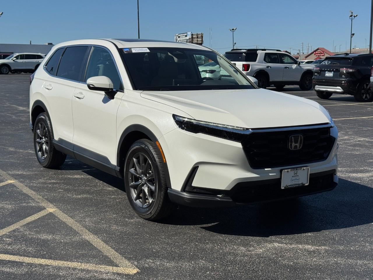 Honda CR-V Vehicle Full-screen Gallery Image 02