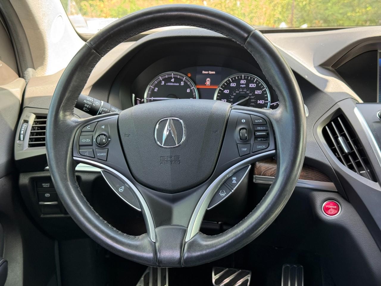 Acura MDX Vehicle Full-screen Gallery Image 15
