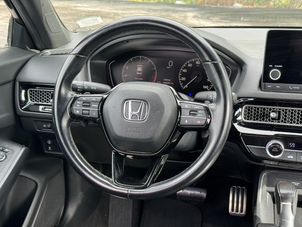 Honda Civic Sedan Vehicle Full-screen Gallery Image 14