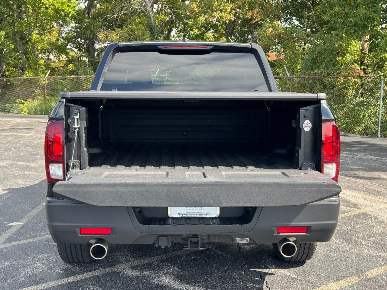 Honda Ridgeline Vehicle Full-screen Gallery Image 06