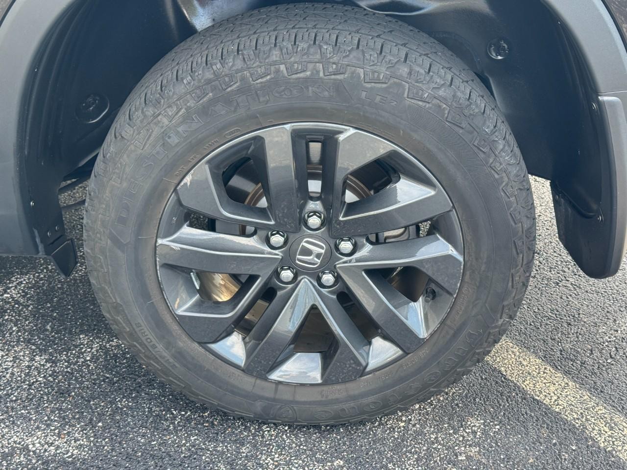 Honda Ridgeline Vehicle Full-screen Gallery Image 09