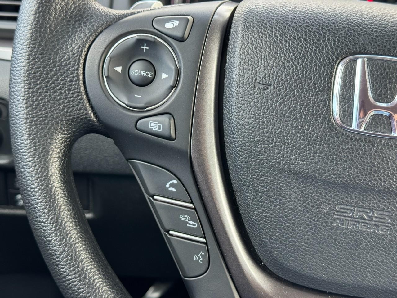 Honda Ridgeline Vehicle Full-screen Gallery Image 21