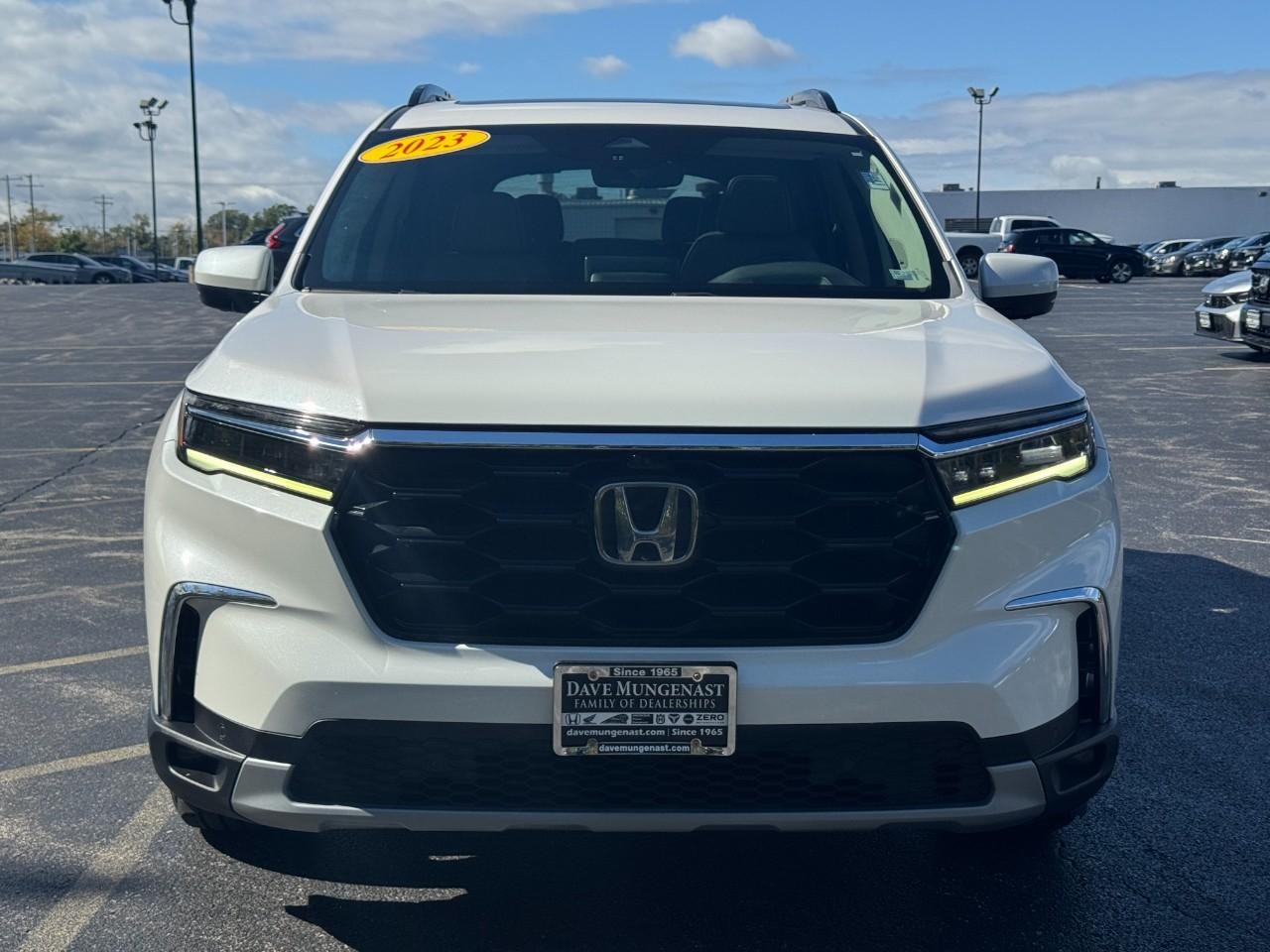 Honda Pilot Vehicle Full-screen Gallery Image 10