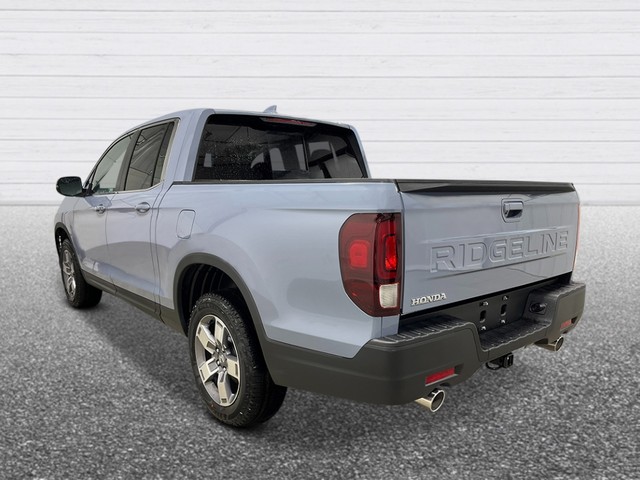 Honda Ridgeline Vehicle Full-screen Gallery Image 04