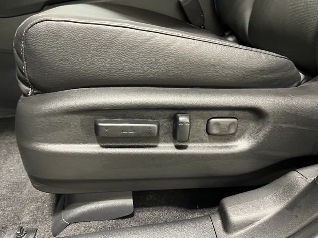 Honda Ridgeline Vehicle Full-screen Gallery Image 15