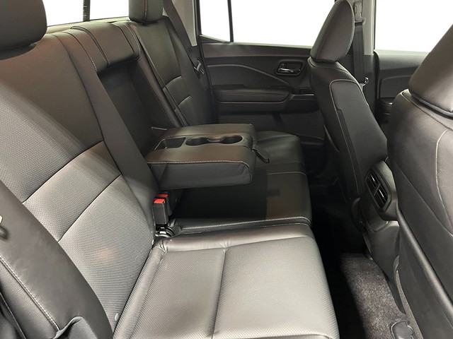 Honda Ridgeline Vehicle Full-screen Gallery Image 27