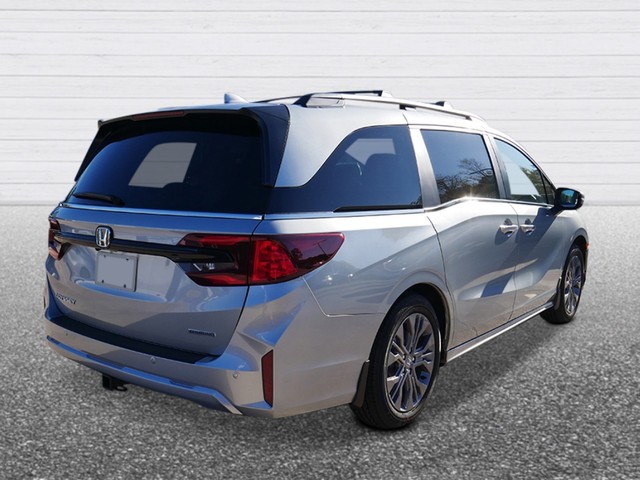 Honda Odyssey Vehicle Full-screen Gallery Image 05