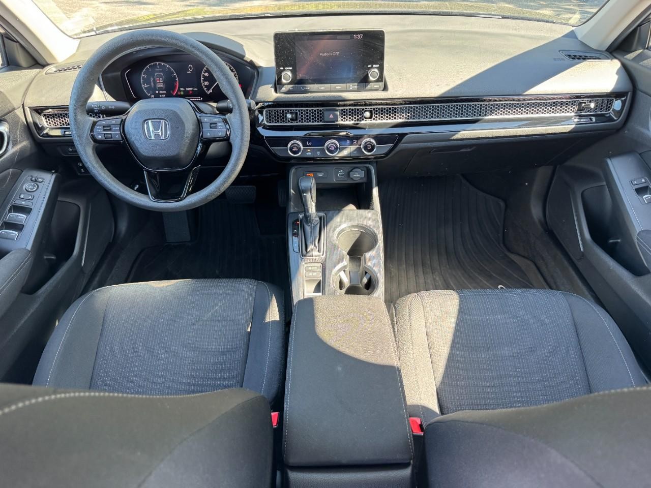 2024 Honda Civic LX - Photo 12