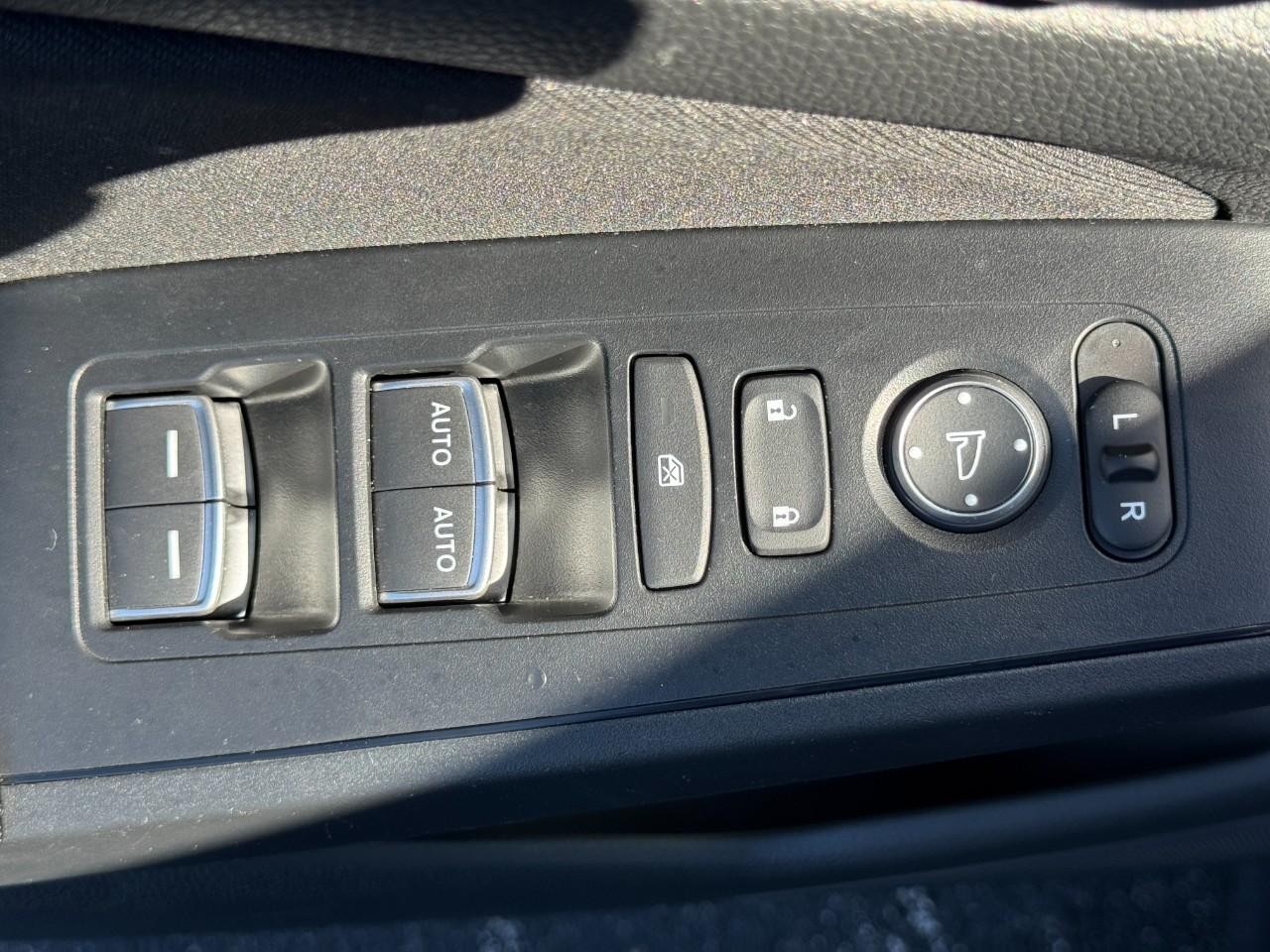 2024 Honda Civic LX - Photo 18