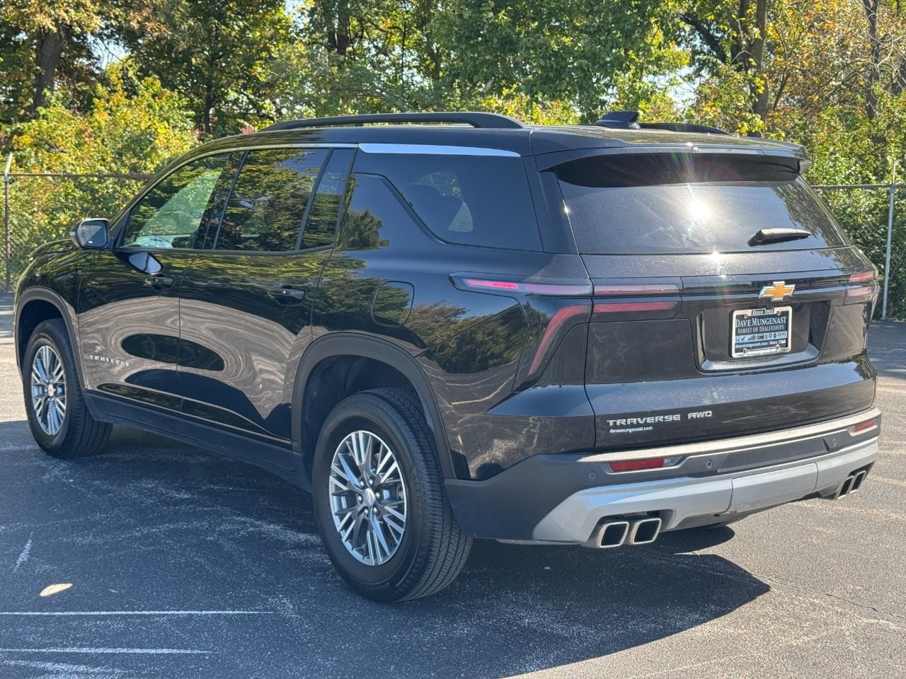 Chevrolet Traverse Vehicle Full-screen Gallery Image 07