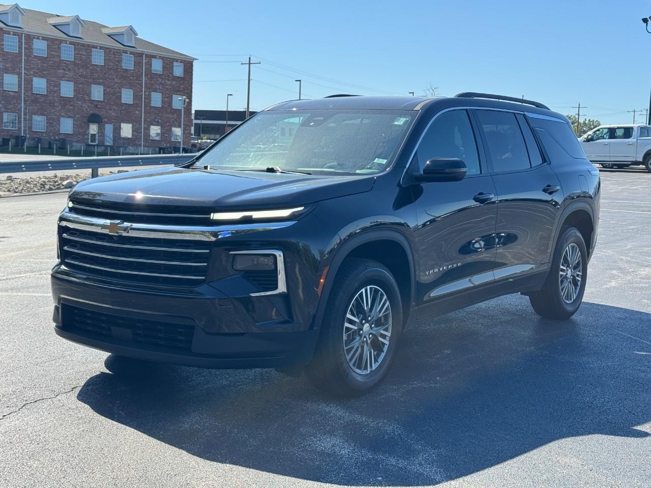 Chevrolet Traverse Vehicle Full-screen Gallery Image 09