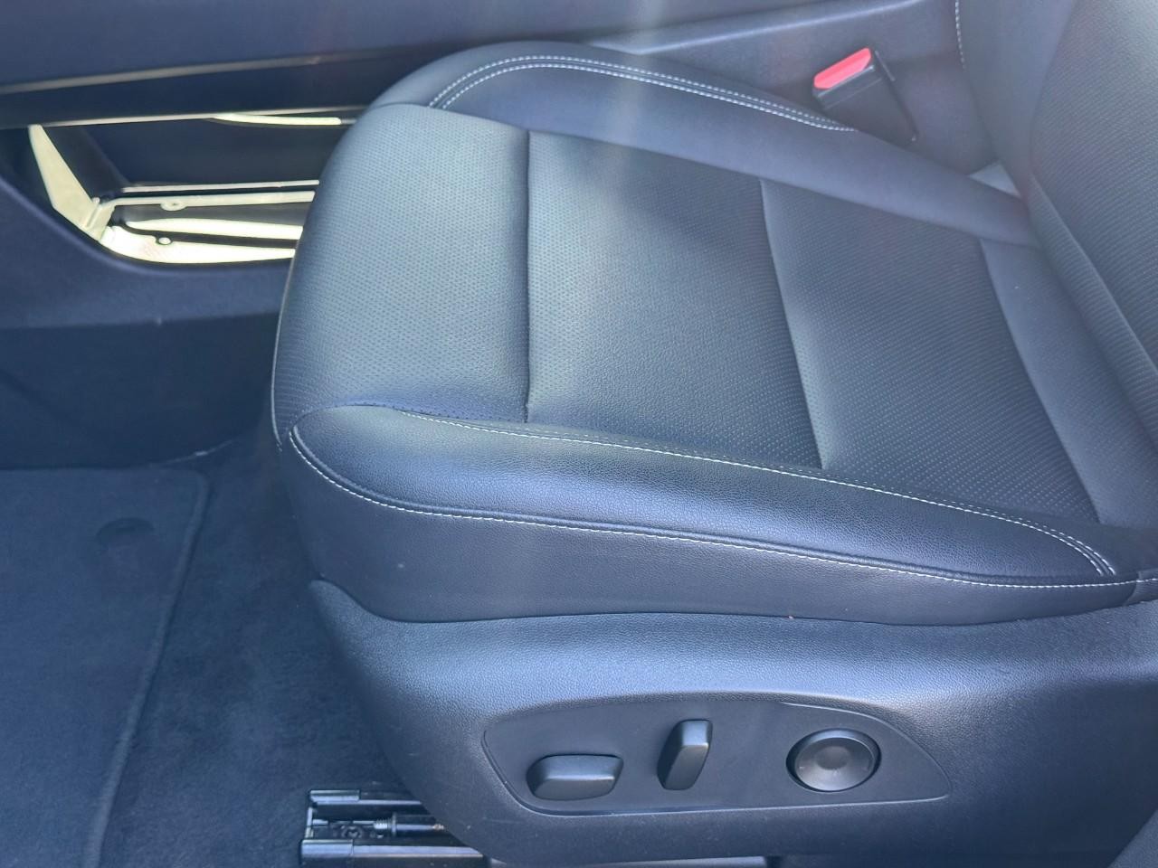 Chevrolet Traverse Vehicle Full-screen Gallery Image 17