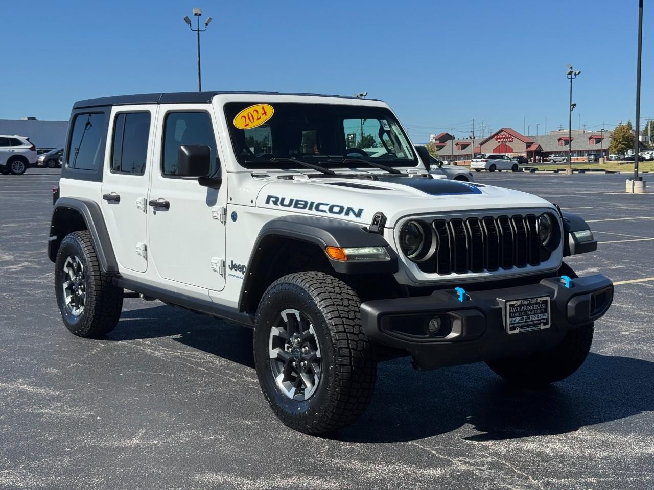 Jeep Wrangler 4xe Vehicle Full-screen Gallery Image 02