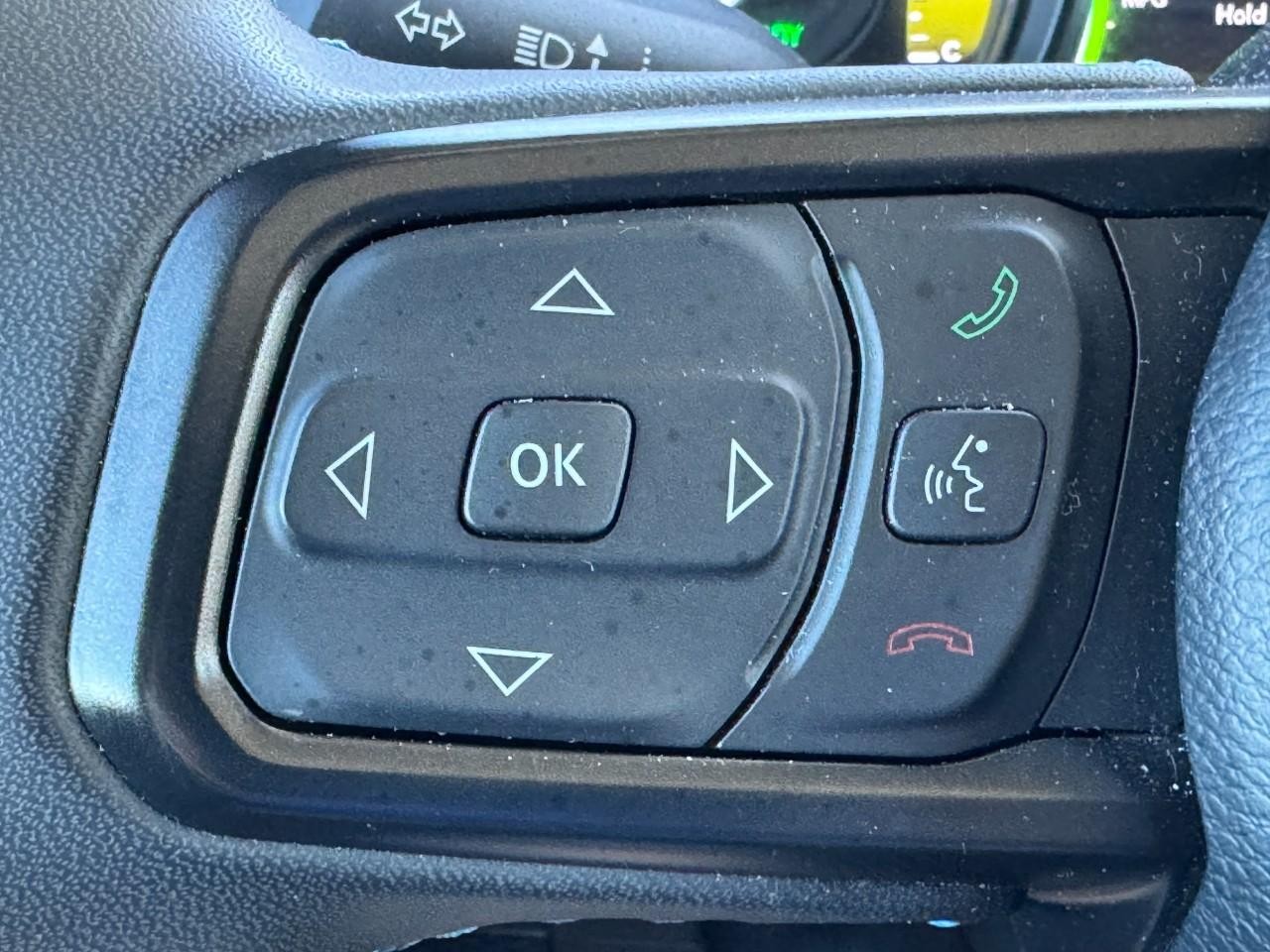 Jeep Wrangler 4xe Vehicle Full-screen Gallery Image 19