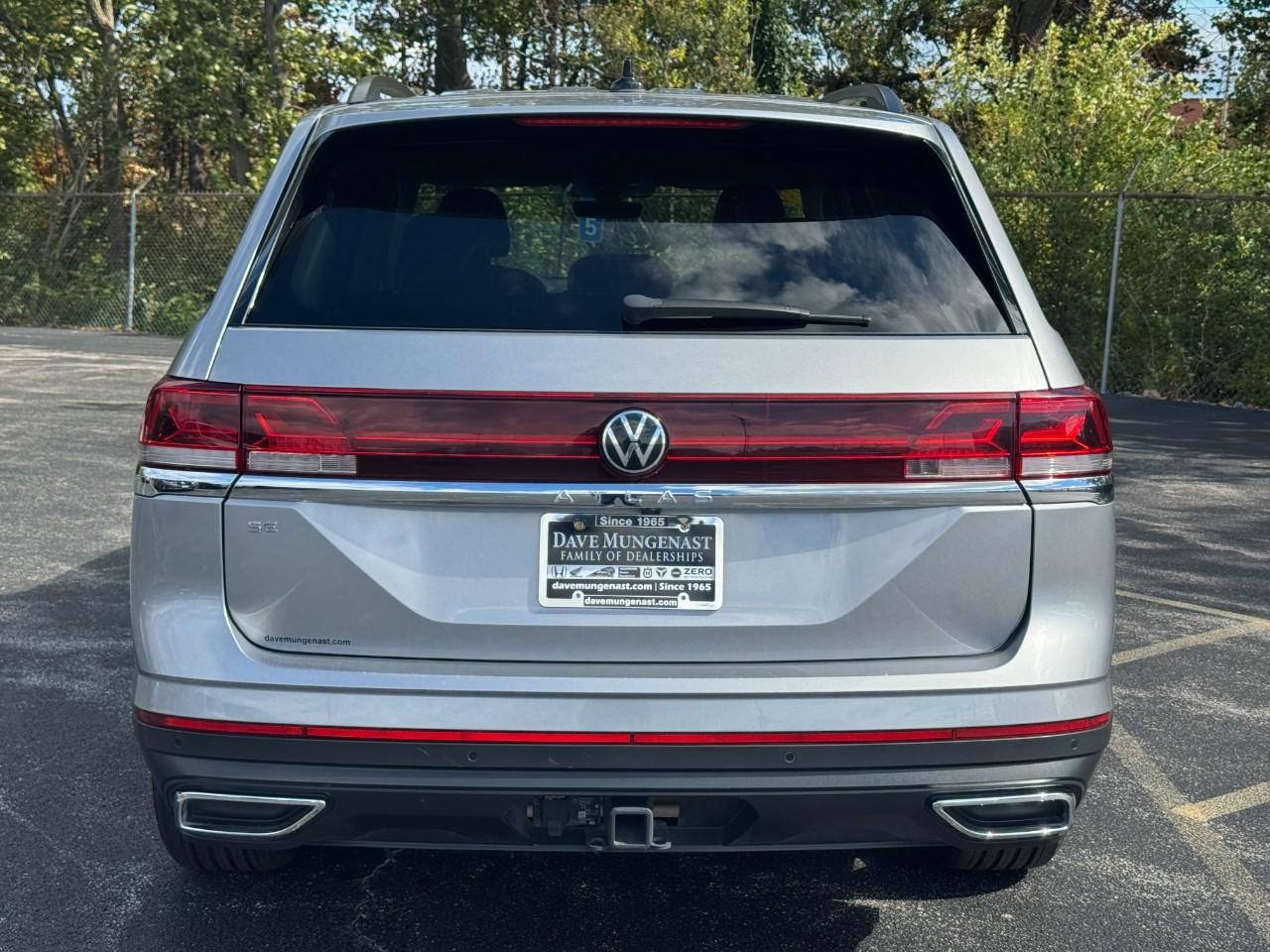 Volkswagen Atlas Vehicle Full-screen Gallery Image 07