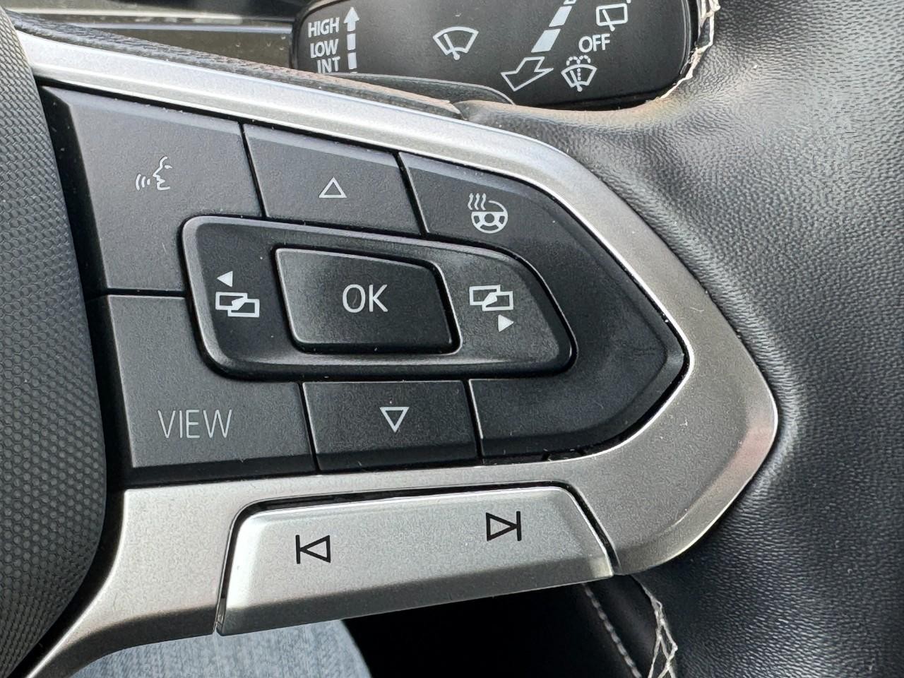 Volkswagen Atlas Vehicle Full-screen Gallery Image 23