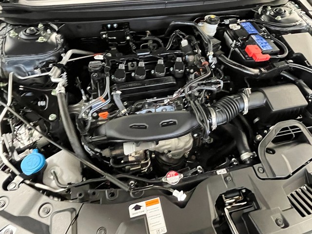 Honda Accord Sedan Vehicle Full-screen Gallery Image 12