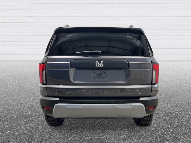 Honda Passport Vehicle Full-screen Gallery Image 05