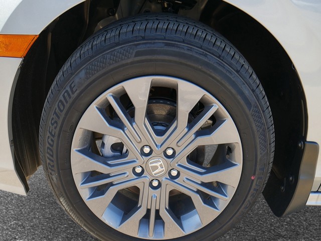 Honda Odyssey Vehicle Full-screen Gallery Image 07