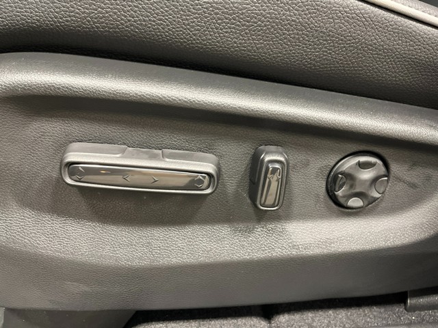 Honda Odyssey Vehicle Full-screen Gallery Image 11