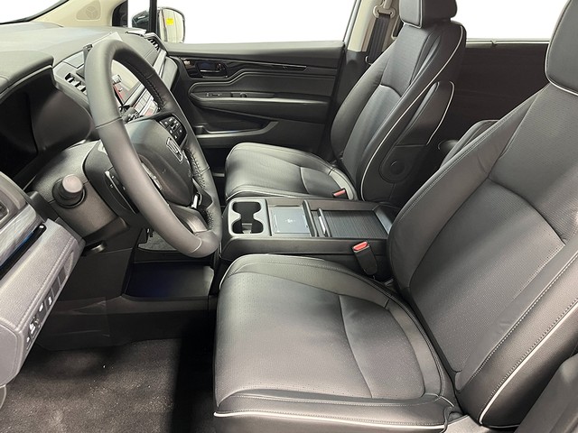 Honda Odyssey Vehicle Full-screen Gallery Image 13