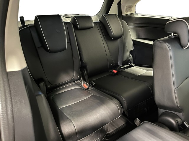 Honda Odyssey Vehicle Full-screen Gallery Image 25