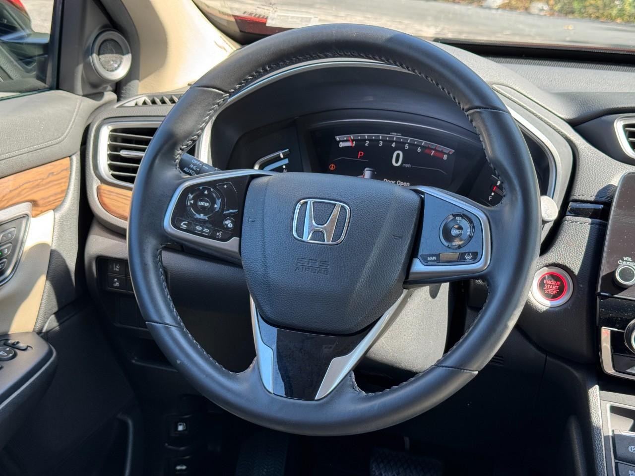 Honda CR-V Vehicle Full-screen Gallery Image 13