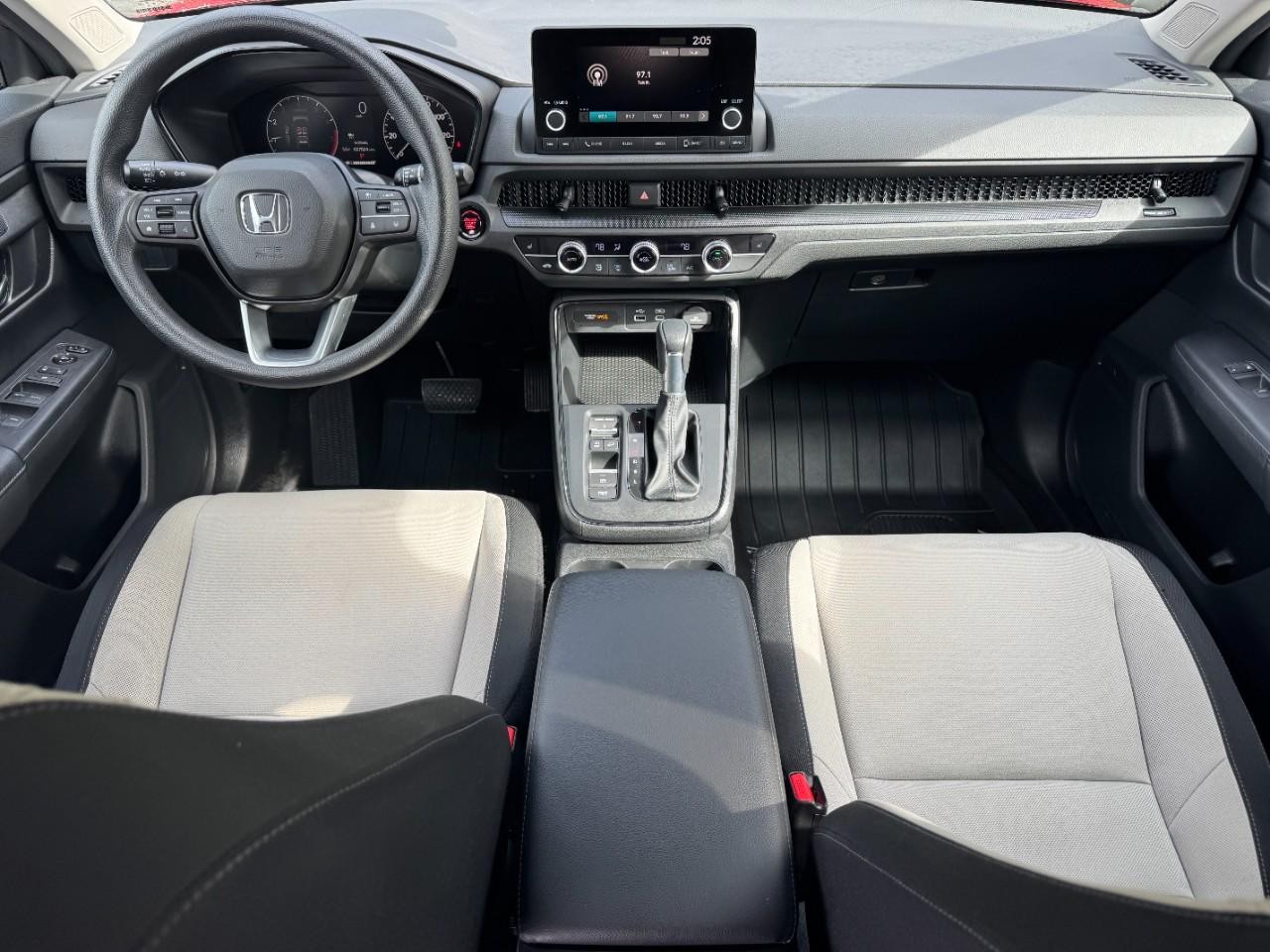 Honda CR-V Vehicle Full-screen Gallery Image 12