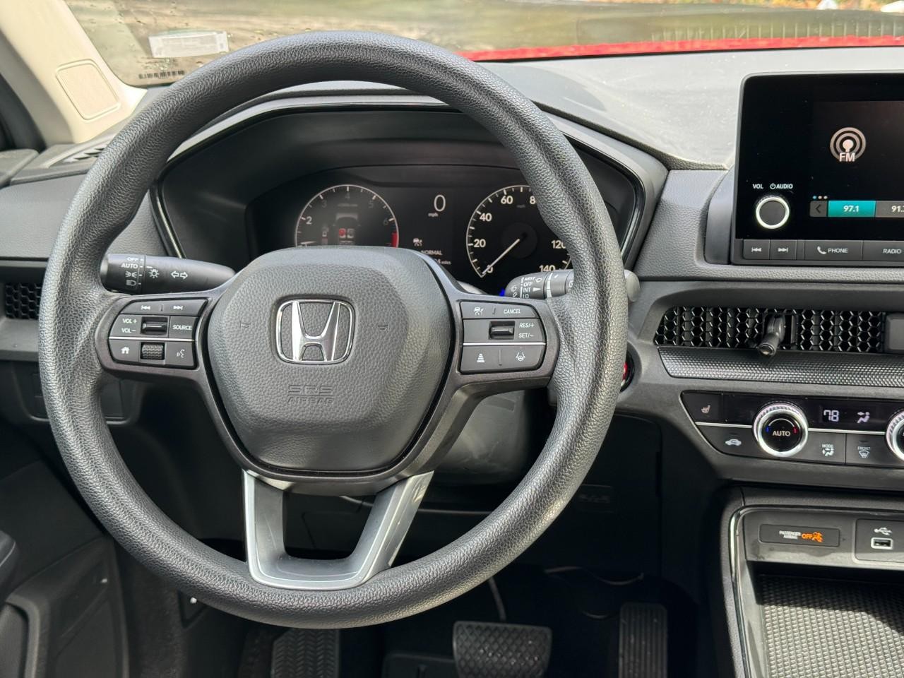 Honda CR-V Vehicle Full-screen Gallery Image 13