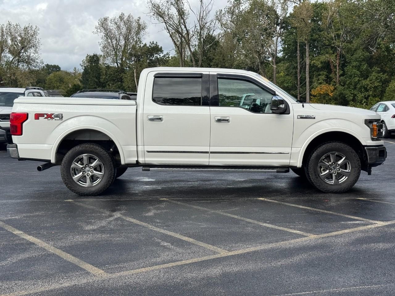 Ford F-150 Vehicle Full-screen Gallery Image 03