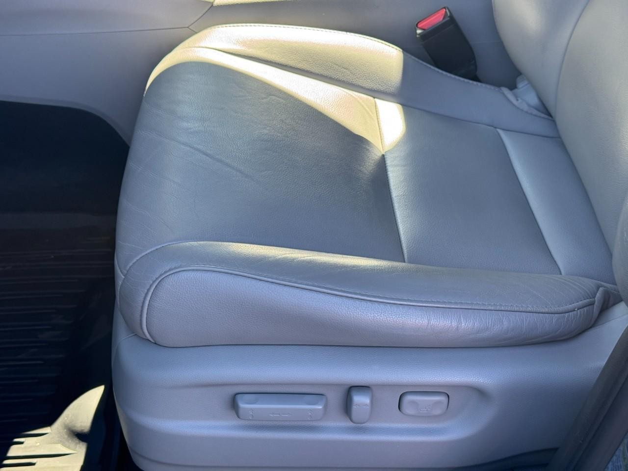 2016 Honda Pilot EX-L - Photo 18