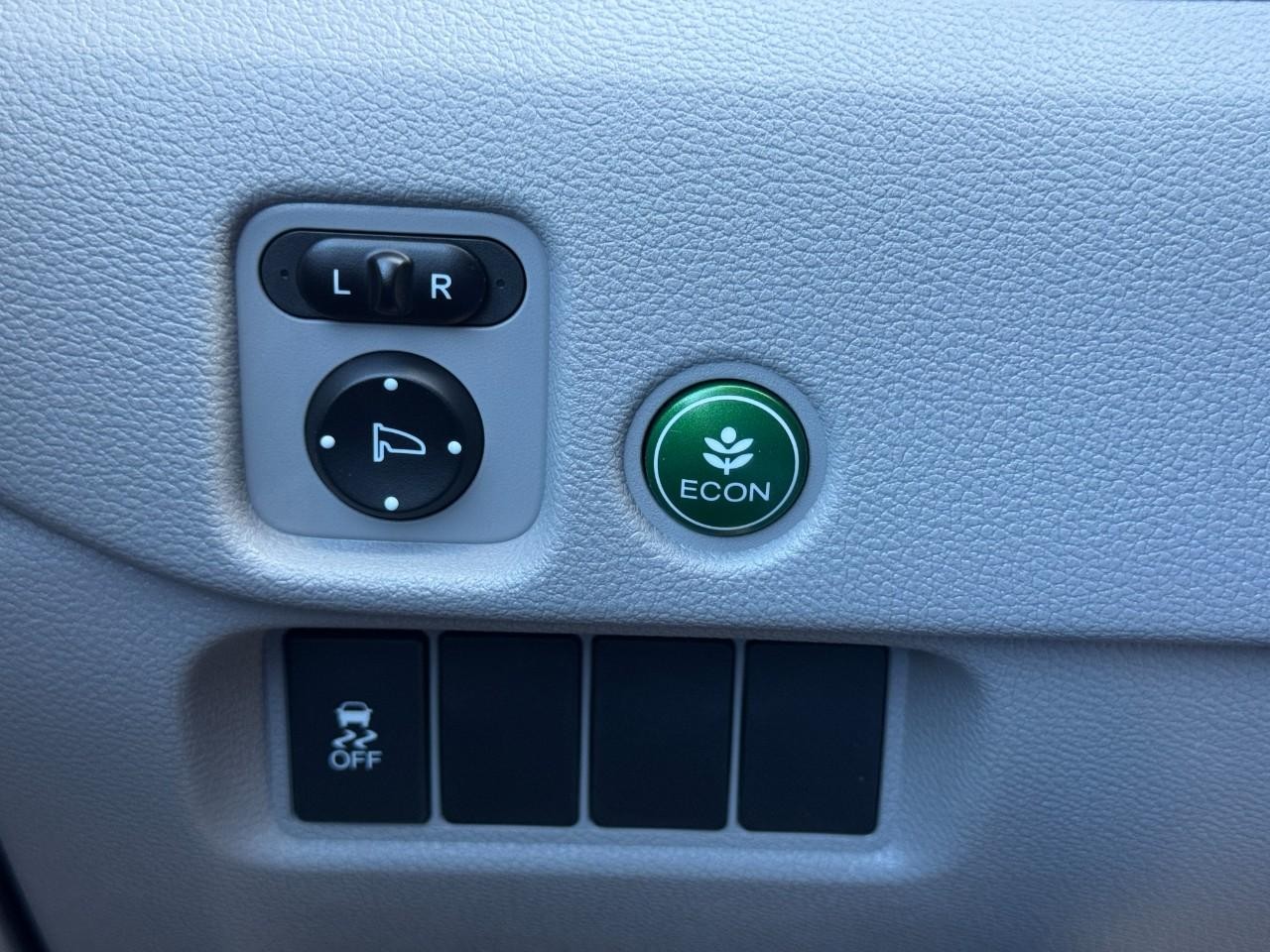 2016 Honda Pilot EX-L - Photo 20