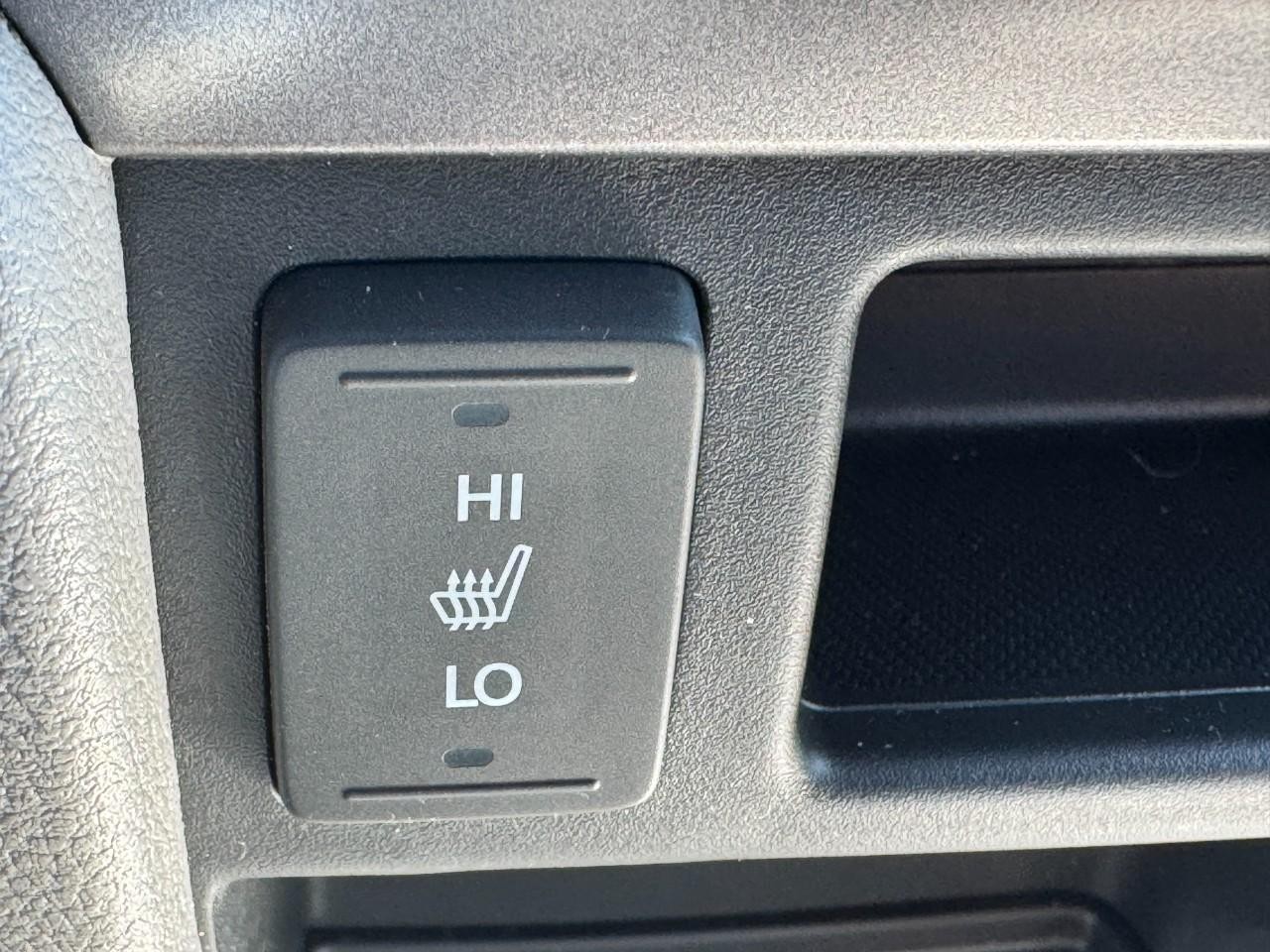 2016 Honda Pilot EX-L - Photo 24