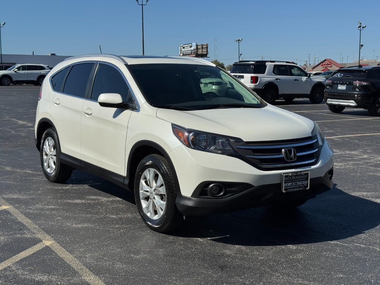 Honda CR-V Vehicle Full-screen Gallery Image 02