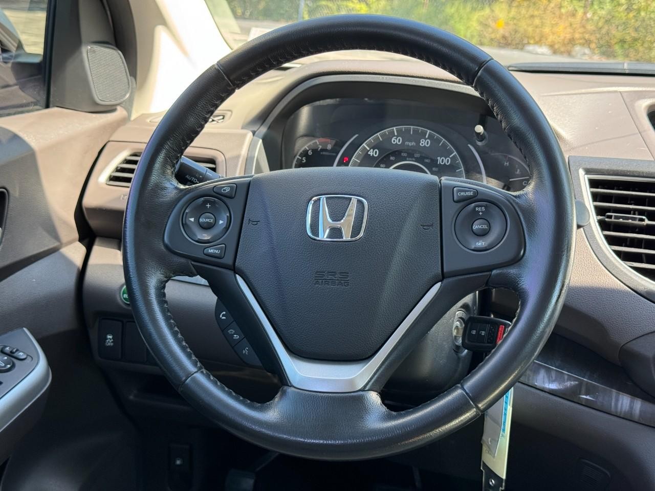 Honda CR-V Vehicle Full-screen Gallery Image 13
