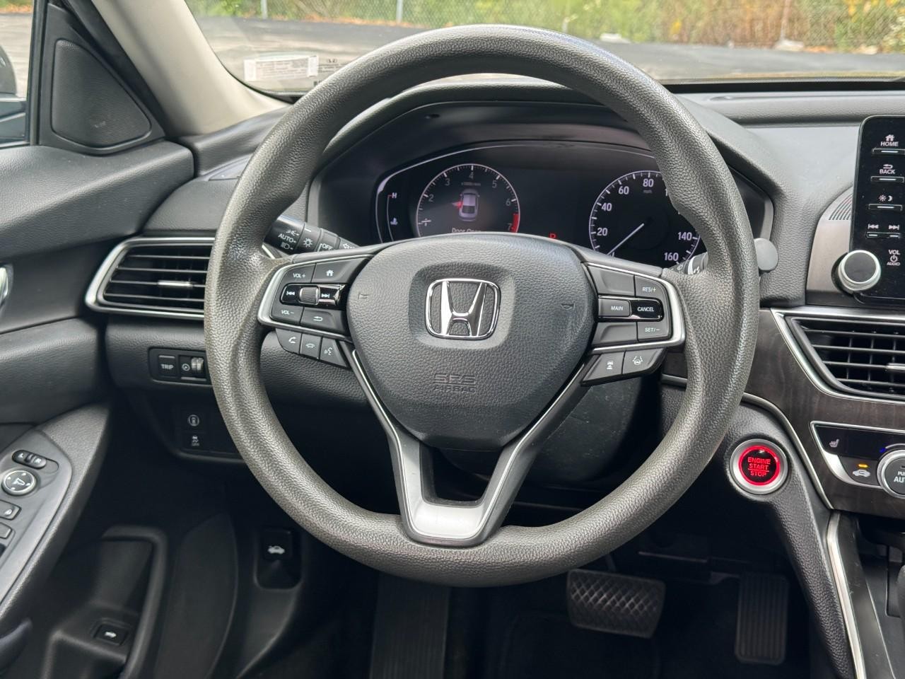 Honda Accord Sedan Vehicle Full-screen Gallery Image 13