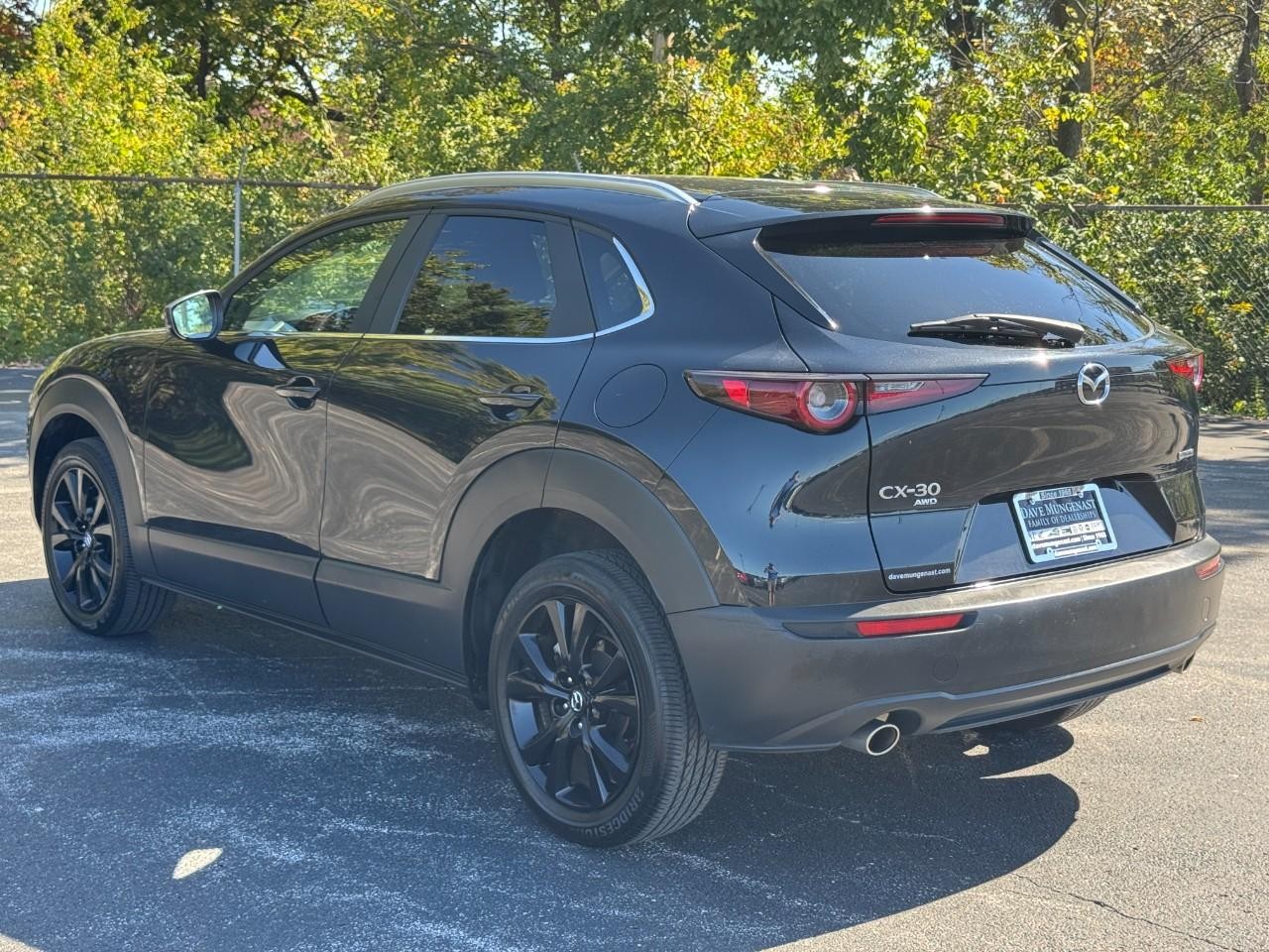 Mazda CX-30 Vehicle Full-screen Gallery Image 08