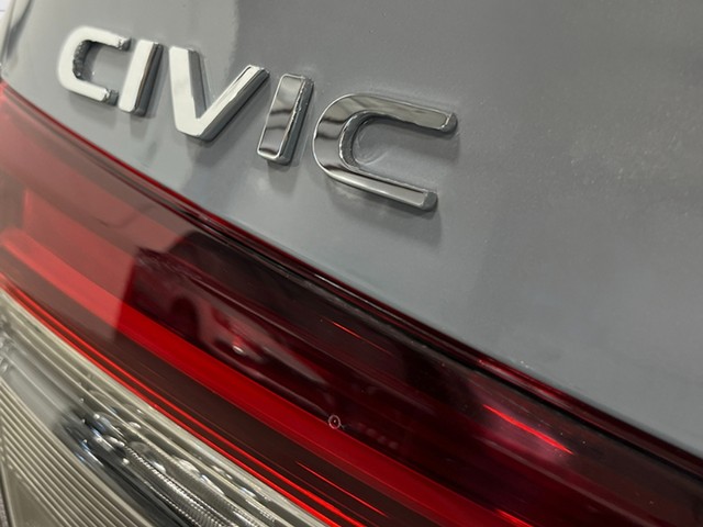 Honda Civic Sedan Vehicle Full-screen Gallery Image 06