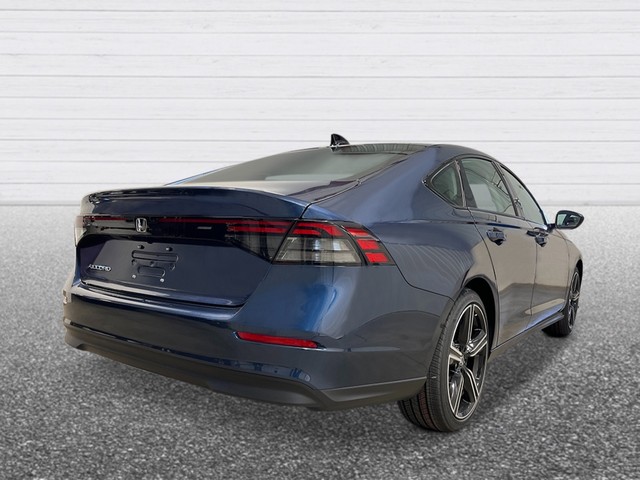 Honda Accord Sedan Vehicle Full-screen Gallery Image 06