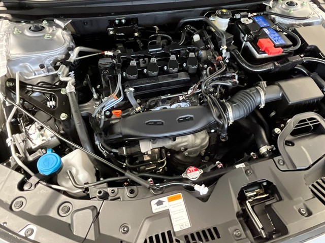 Honda Accord Sedan Vehicle Full-screen Gallery Image 12