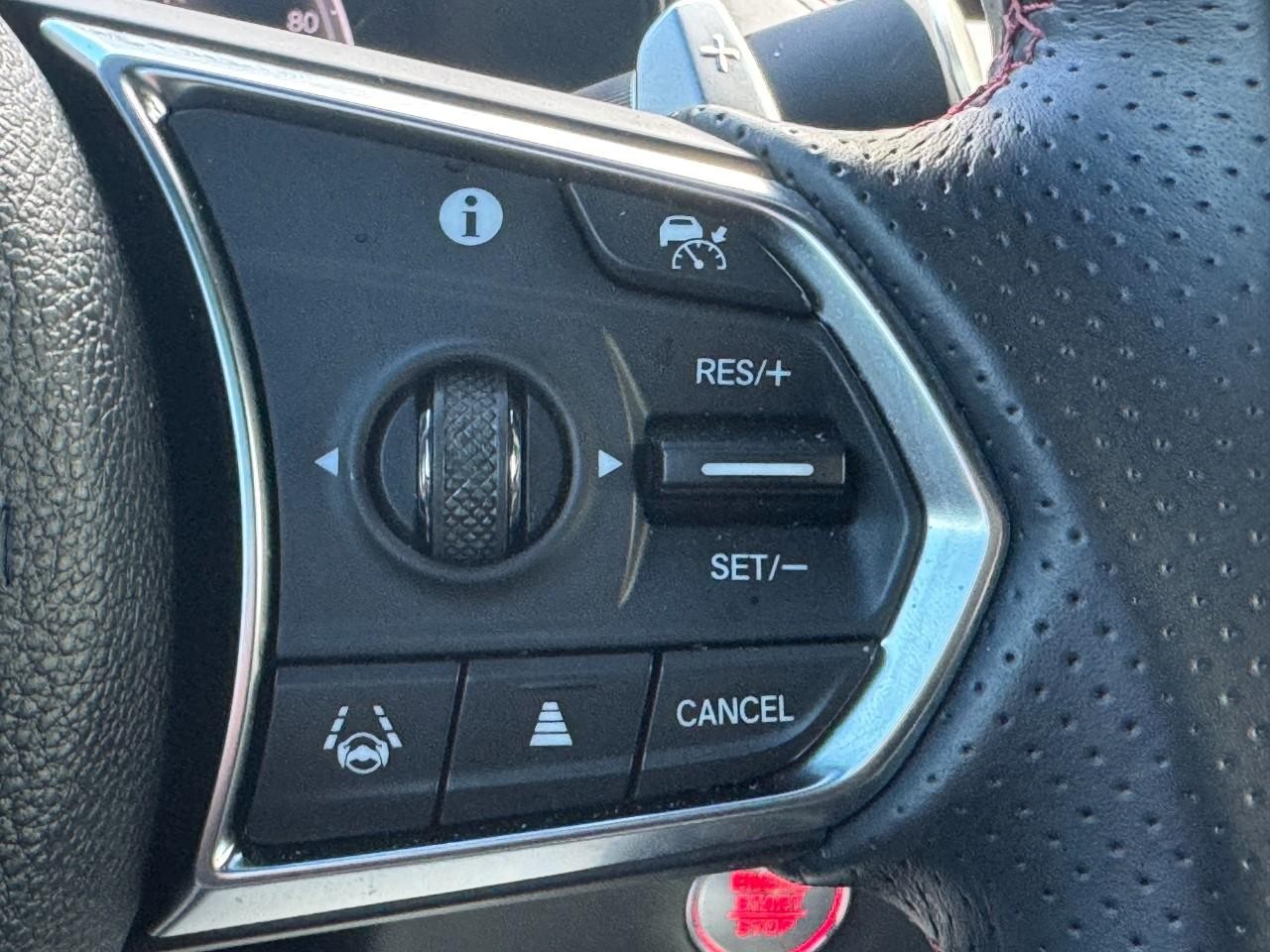 Acura TLX Vehicle Full-screen Gallery Image 21