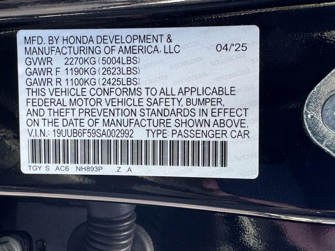 Acura TLX Vehicle Full-screen Gallery Image 25