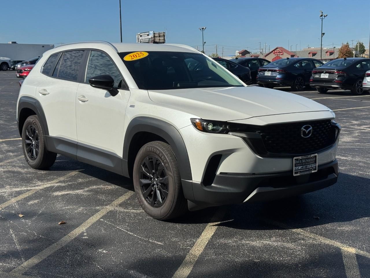 Mazda CX-50 Hybrid Vehicle Full-screen Gallery Image 02