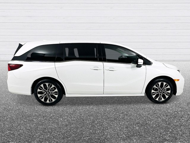 Honda Odyssey Vehicle Full-screen Gallery Image 07