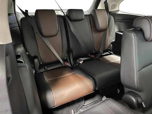 Honda Odyssey Vehicle Full-screen Gallery Image 27