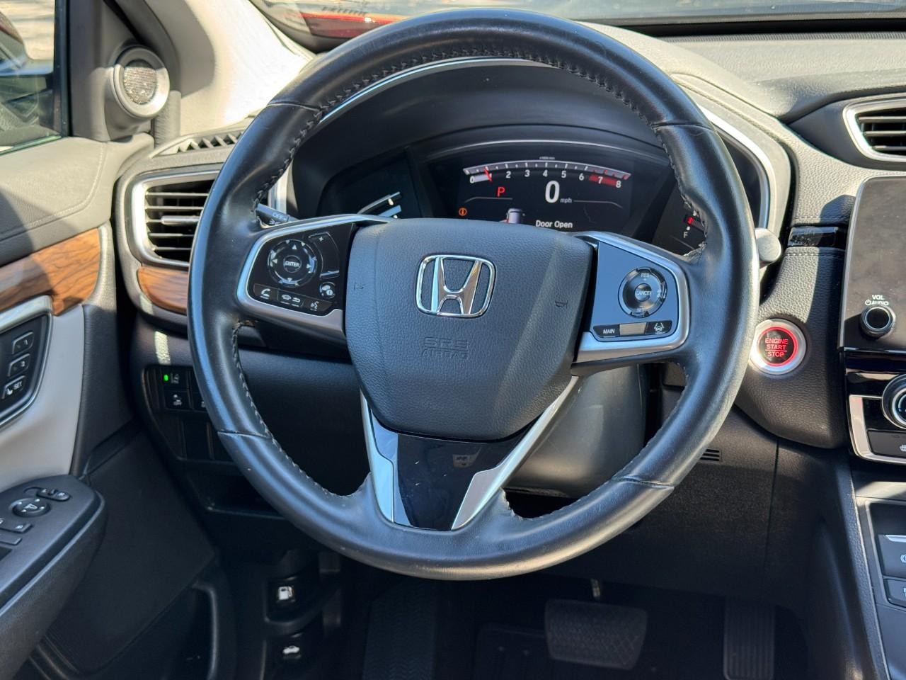 Honda CR-V Vehicle Full-screen Gallery Image 13