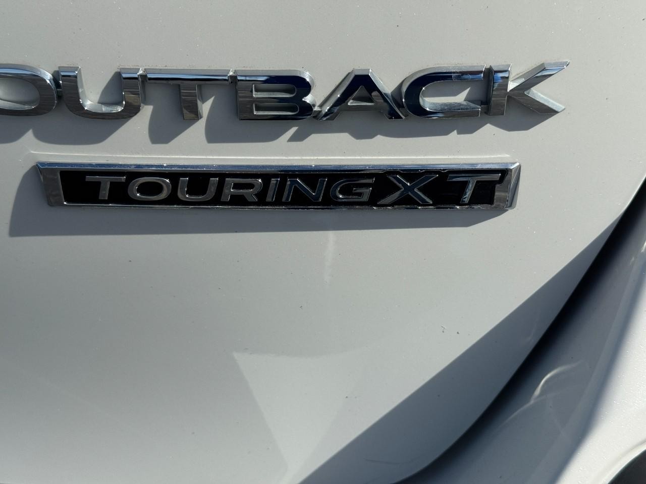 Subaru Outback Vehicle Full-screen Gallery Image 05