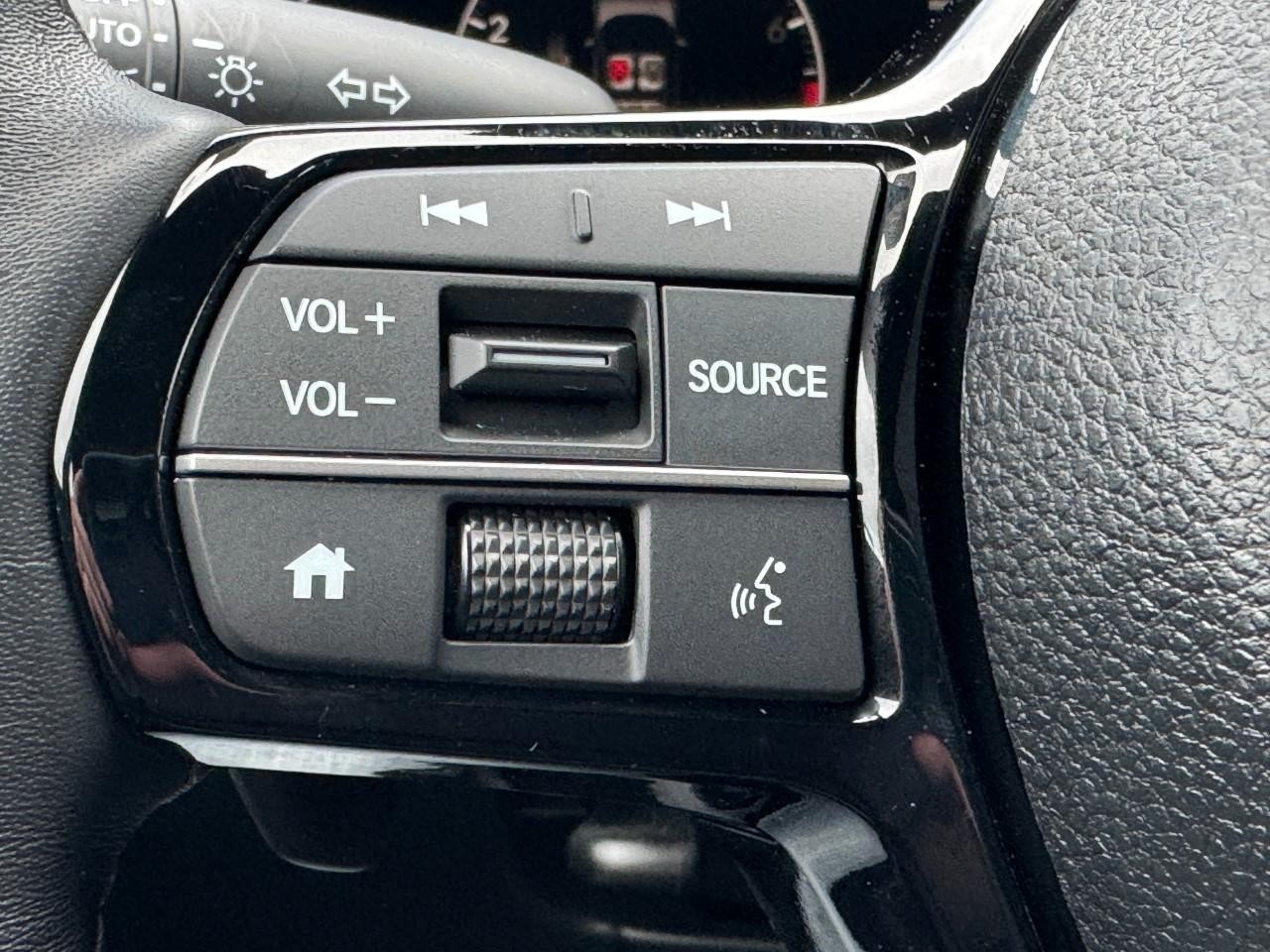 Honda Civic Hatchback Vehicle Full-screen Gallery Image 20
