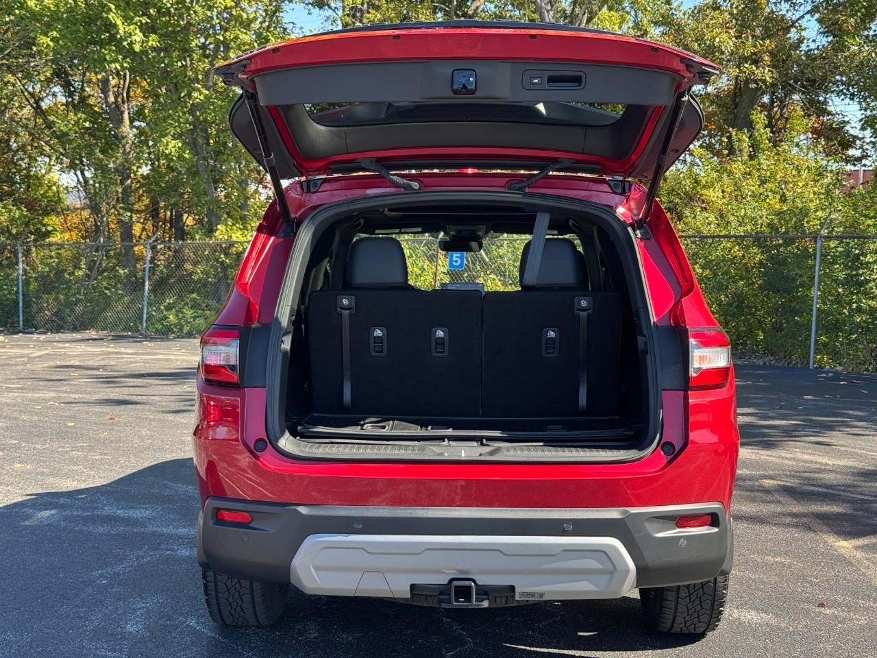 Honda Pilot Vehicle Full-screen Gallery Image 06